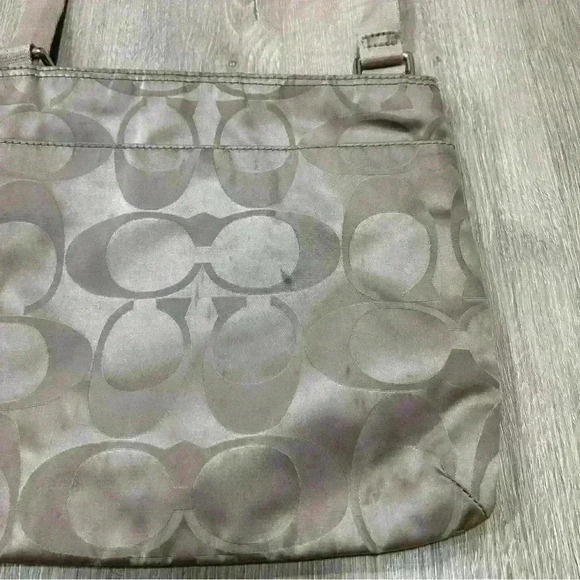 Coach Authentic Signature Getaway Nylon Adjustable Crossbody Bag Purse Grey - Picture 4 of 6